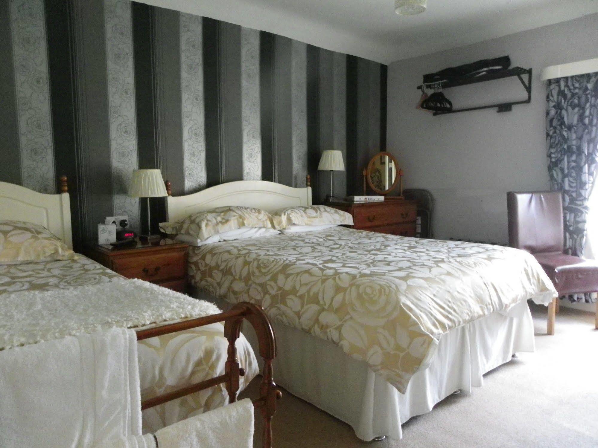 Maison Dieu Guest House Dover Kültér fotó